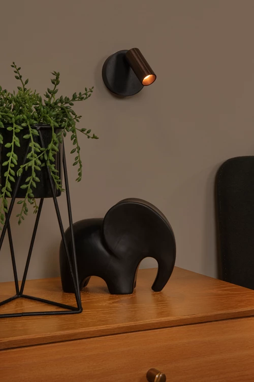 Lucide TONI - Spot mural / Applique mural Rechargeable - Batterie/Piles - Ø 8,1 cm - LED Dim. - CCT - 1x2W 2700K/4000K - Magnétique - Café - ambiance 1